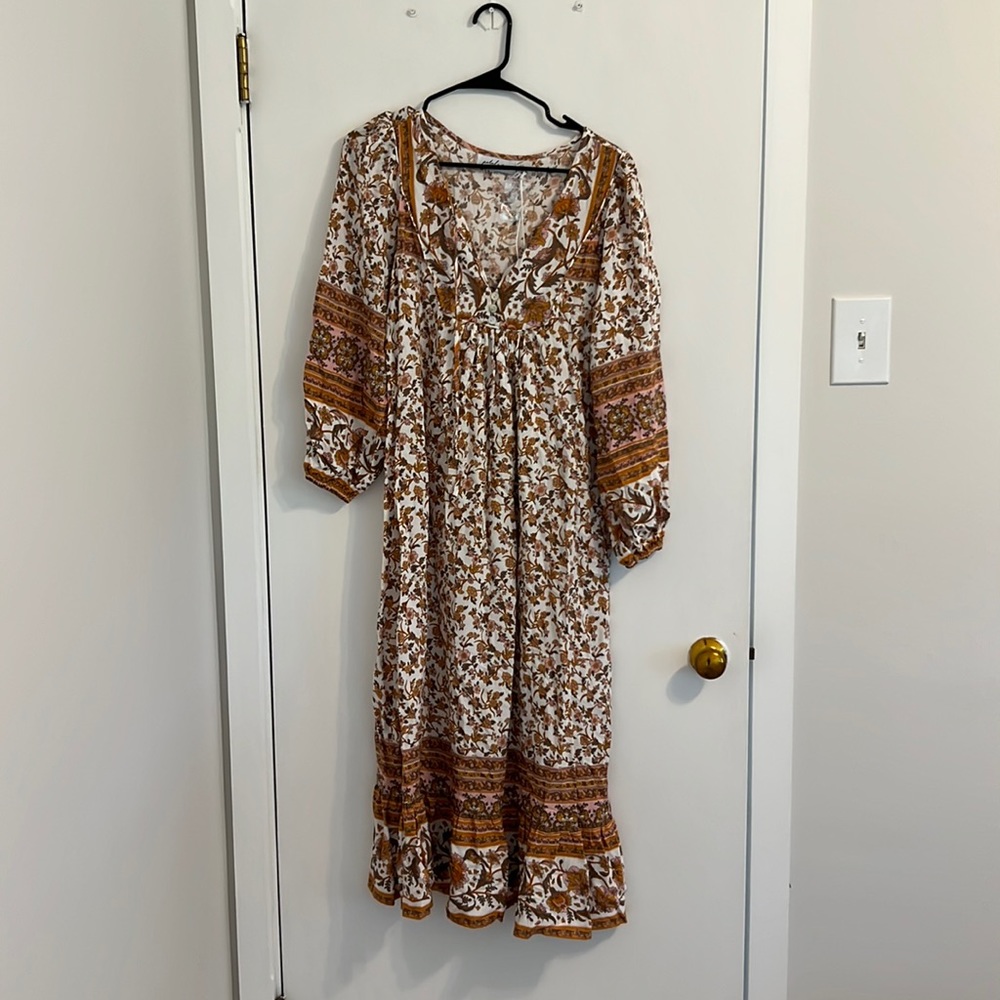 Petal and pup MIDI dress size 2